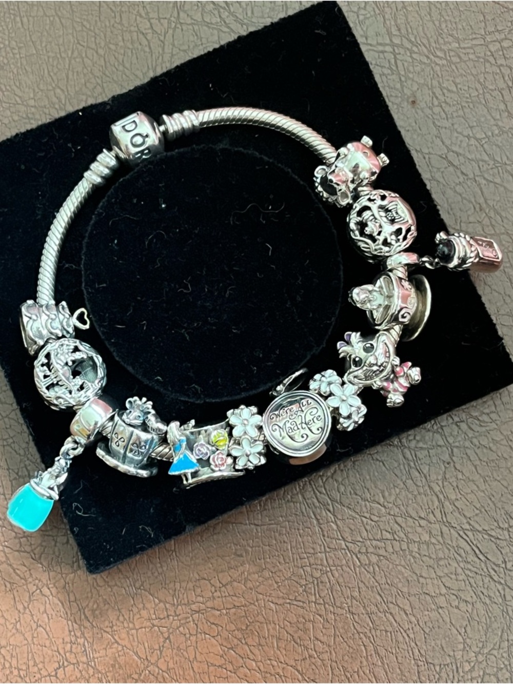 Pandora Disney Alice in Wonderland Bracelet 100% Authentic!! Rare retired HTF